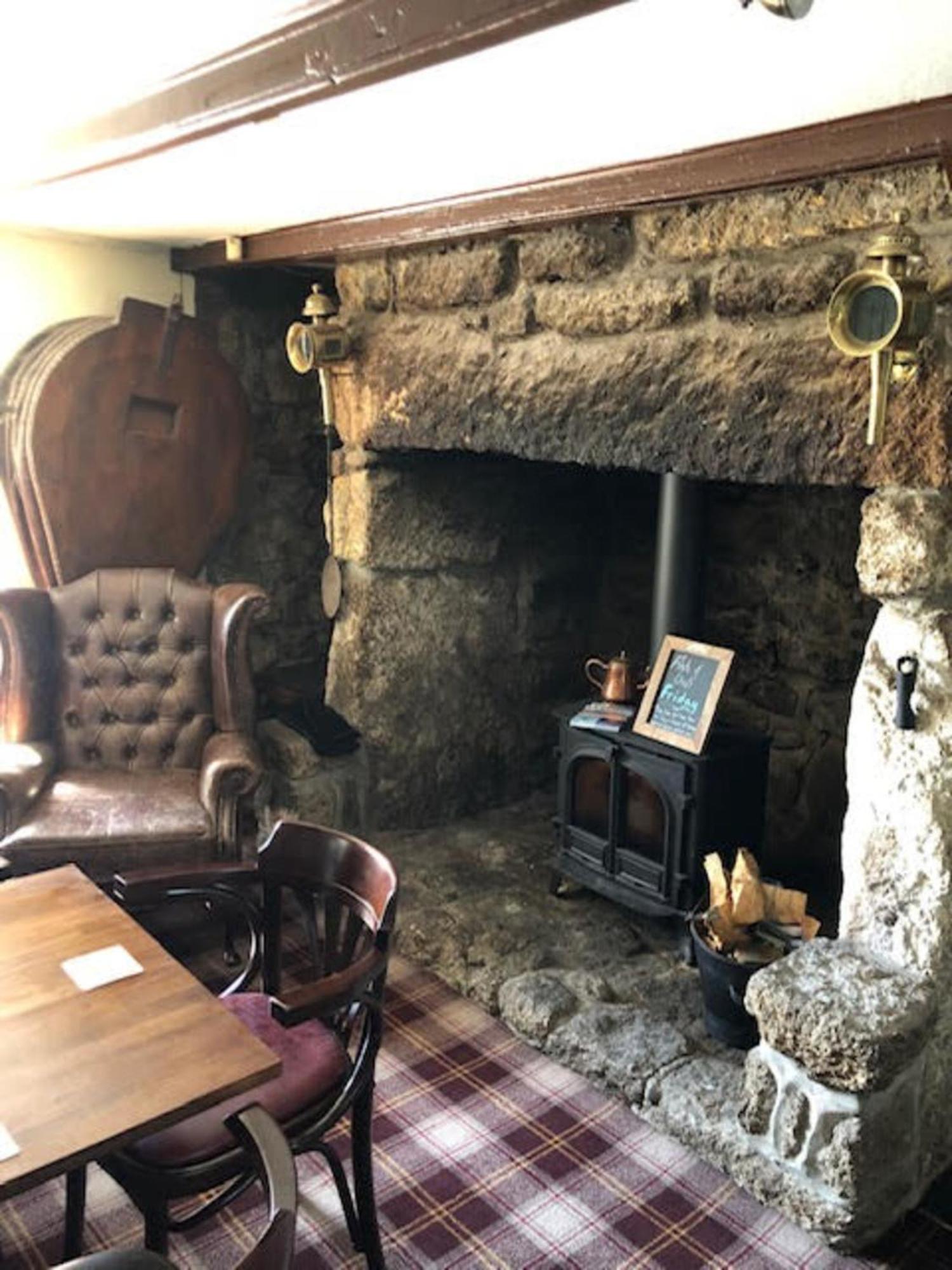 The Engine Inn Hikkaduwa Dış mekan fotoğraf